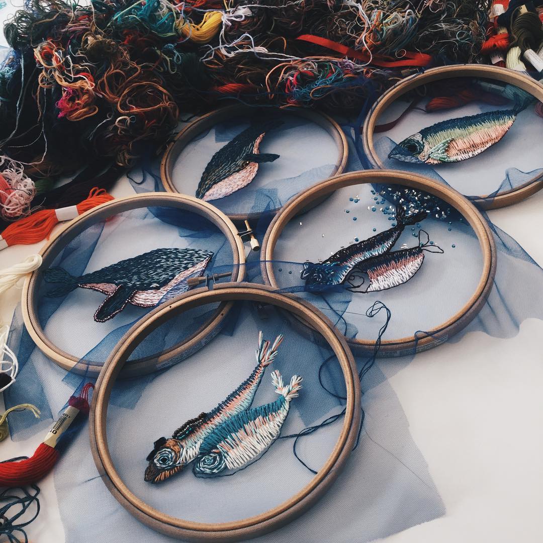 Fish Embroidery on Tulle Turns an Embroidery Hoop into a ...