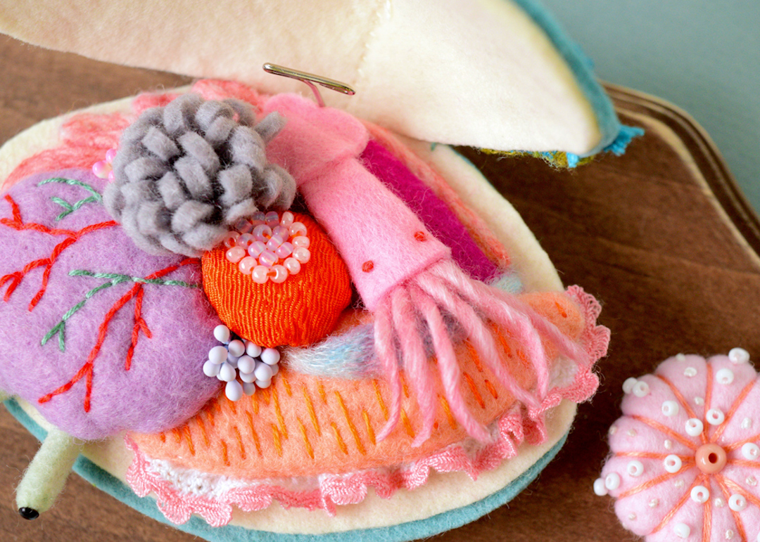 Felt crafts by Hiné Mizushima