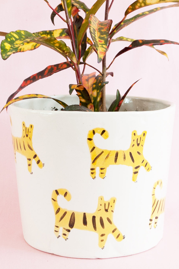 Nimerah Tiger ceramic planter by Bea Bellingham