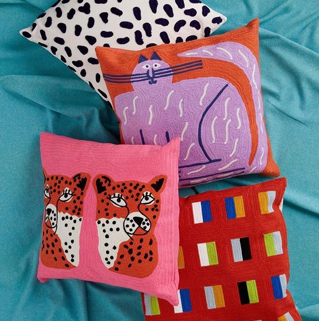 Cat cushions by Alefie