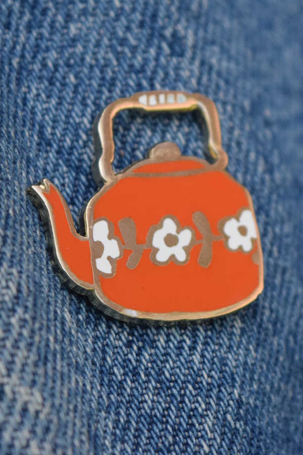 Floral kettle enamel pin