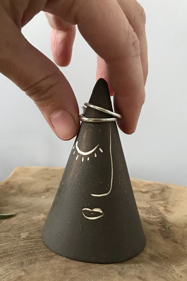 Abstract portrait ring cone