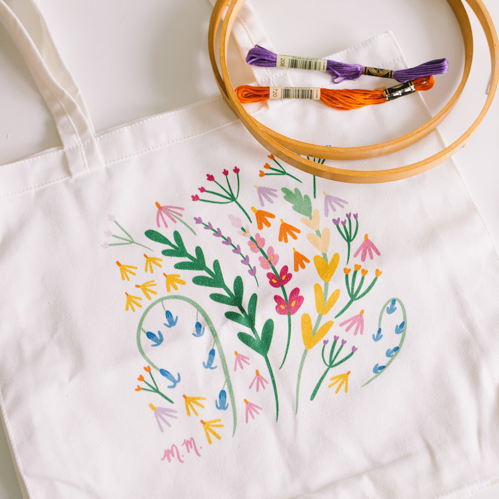 DIY embroidered totebag