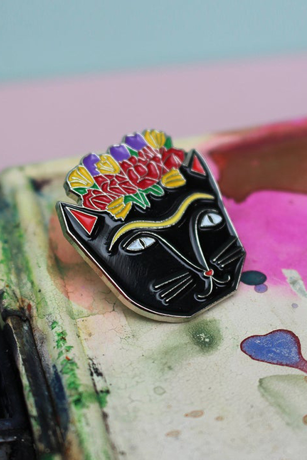 Frida Kahlo enamel pin