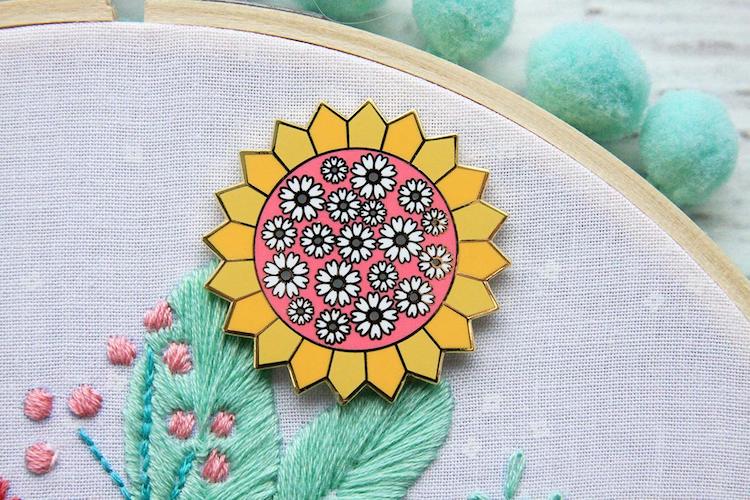 Daisy needle minder