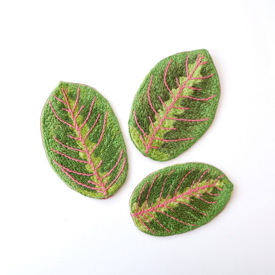 Embroidered leaves