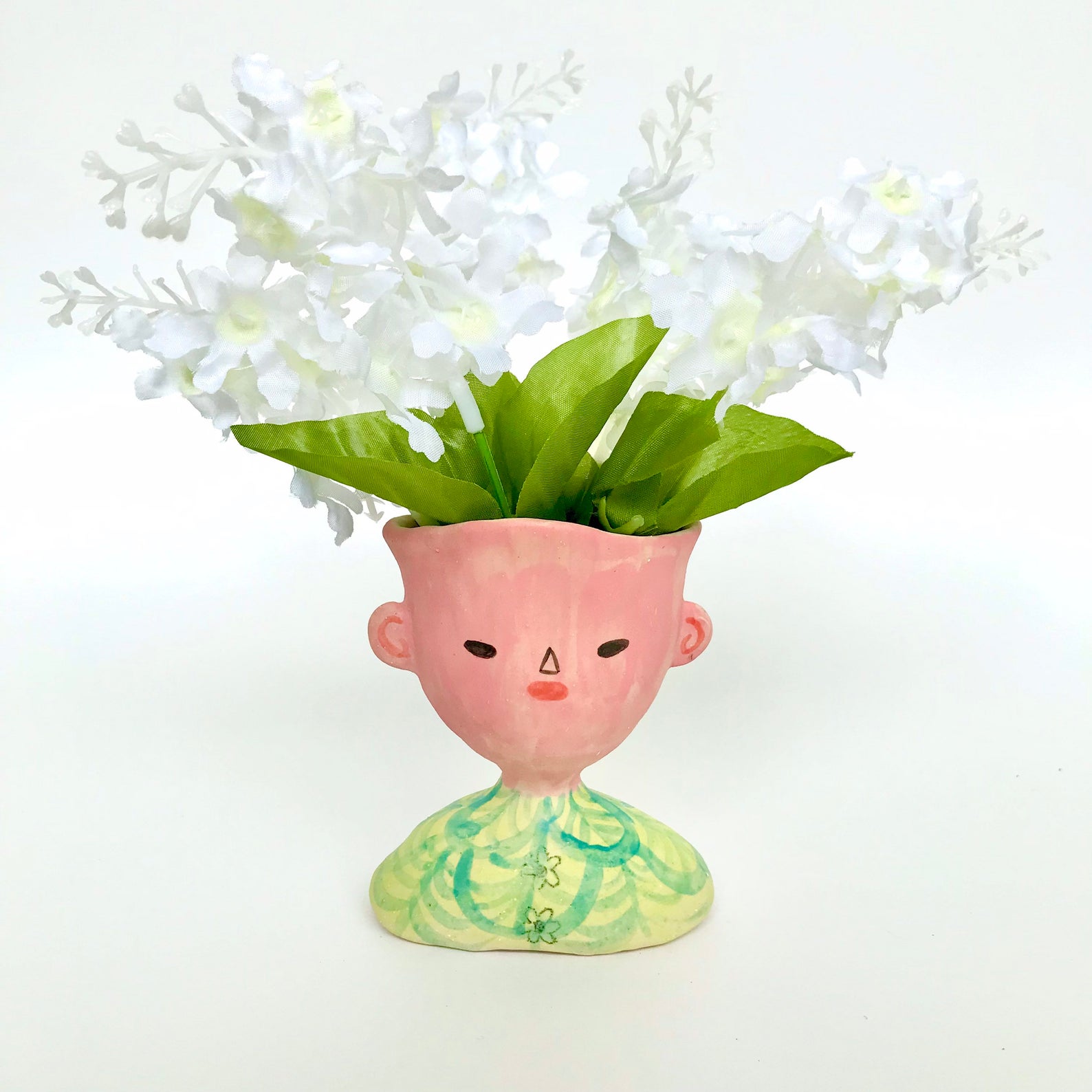 Flora ceramic planter