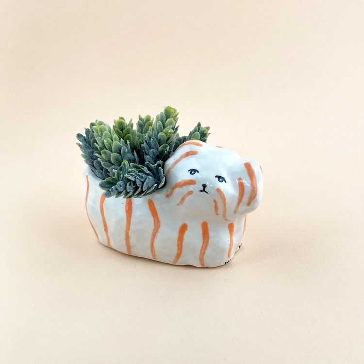 Maltese dog planter