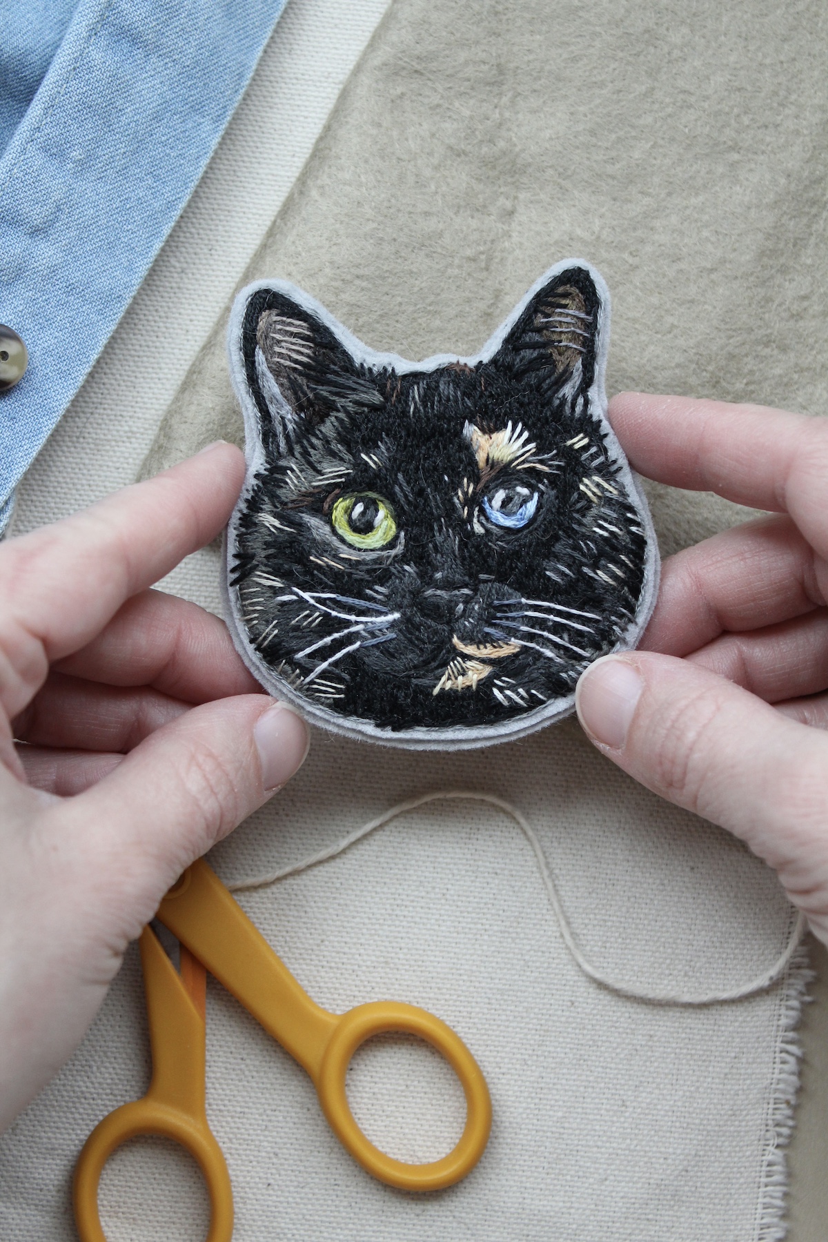 Embroidered pet portrait by Sara Barnes of Bear&Bean