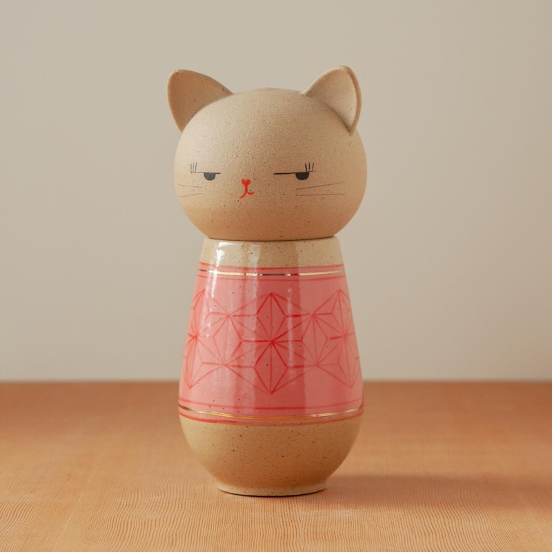 Handmade ceramics by Jennifer Fujimoto